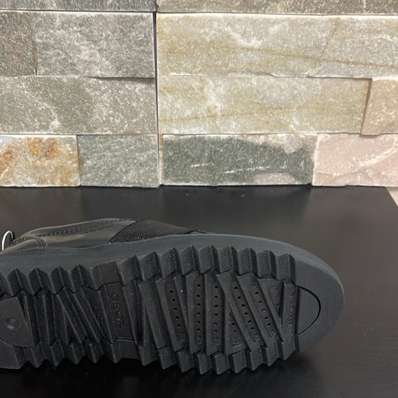 Geox Gilly Jaw Girl Laceless Shoe School Uniform - Picture 9 of 9